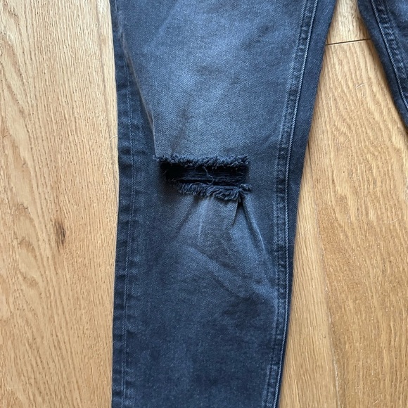 NWT FREE PEOPLE ZURI WASHED BLACK MOM JEANS - 26 - Picture 14 of 17